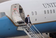 U.S. Health Secretary Arrives in Taiwan, 10 August 2020