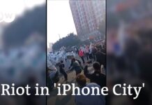 Angry Protests Erupt at Foxconn Factory in China amid COVID Curbs, 23 November 2022