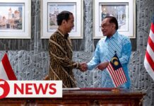 More Collaboration Between Malaysia, Indonesia to Fight Palm Oil ‘Discrimination’, 8 June 2023