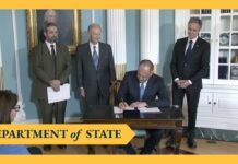 Secretary of State Antony J. Blinken, Greek Foreign Minister Giorgos Gerapetritis, and NASA Administrator Bill Nelson participate in an Artemis Accords Signing Ceremony, 9 February 2024