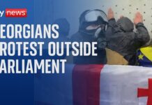 Georgians protest outside parliament as first session held in Tbilisi, 25 November 2024