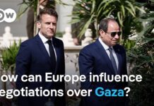 Emmanuel Macron calls for a ceasefire in Gaza during his visit to Egypt, 7 April 2025